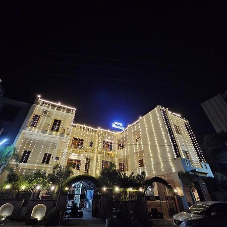 The Indraj Palace Hotel Jaipur Buitenkant foto